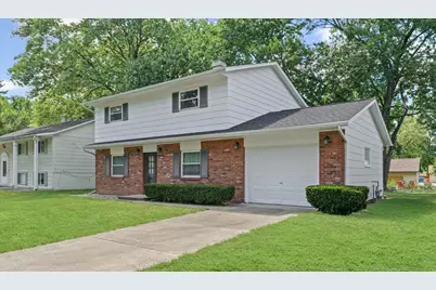 1007 Holiday Drive, Champaign, IL 61821 - Photo 2