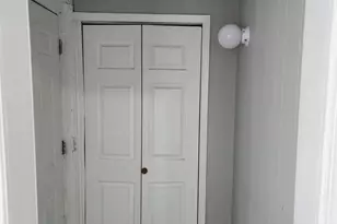 8825 S Exchange Ave, Chicago, IL 60617 - Photo 10