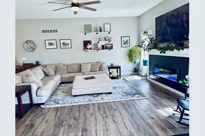 10359 E Shagbark Lane, Rochelle, IL 61068 - Photo 14