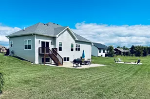 10359 E Shagbark Ln, Rochelle, IL 61068 - Photo 40