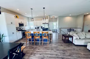 10359 E Shagbark Ln, Rochelle, IL 61068 - Photo 12