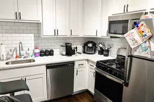 4049 N Francisco Ave, Chicago, IL 60618 - Photo 2