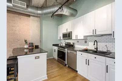 900 N Kingsbury Street #716, Chicago, IL 60610 - Photo 6