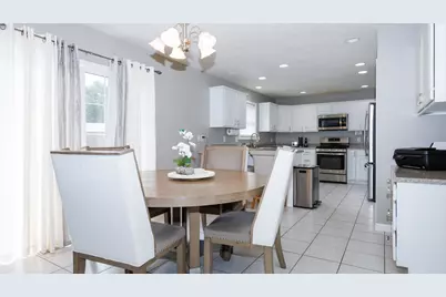 1704 Setter Street, Normal, IL 61761 - Photo 8