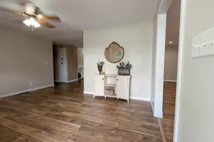 1105 Olen Dr, Mahomet, IL 61853 - Photo 2