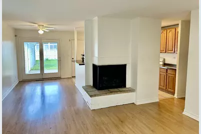 3420 Greenbriar Drive, Glenview, IL 60025 - Photo 2