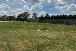 8268 W Lawrence Ave W, Norridge, IL 60706 - Photo 1