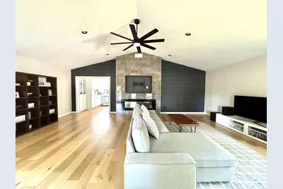 2902 S Myra Ridge Drive, Urbana, IL 61802 - Photo 8