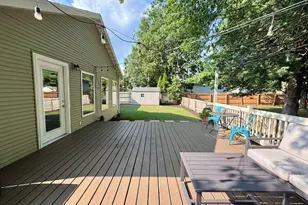 2902 S Myra Ridge Dr, Urbana, IL 61802 - Photo 2