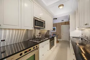 1448 N Lake Shore Dr, Chicago, IL 60611 - Photo 12