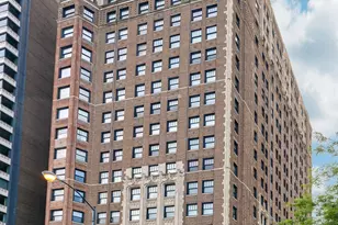 1448 N Lake Shore Dr, Chicago, IL 60611 - Photo 2