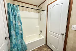 319 Avenue F, Bloomington, IL 61704 - Photo 18