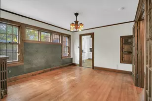 1001 S Douglas Ave, Urbana, IL 61801 - Photo 12