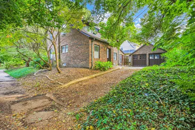 1001 S Douglas Avenue, Urbana, IL 61801 - Photo 32