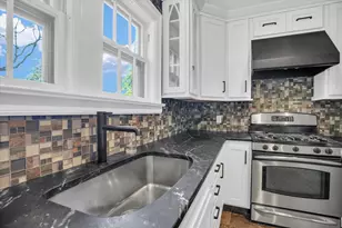 1001 S Douglas Ave, Urbana, IL 61801 - Photo 16