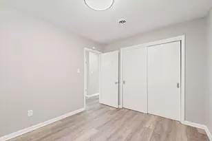 809 S Victor St, Champaign, IL 61821 - Photo 18