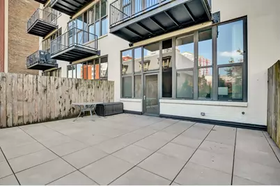 320 E 21st Street #204, Chicago, IL 60616 - Photo 16