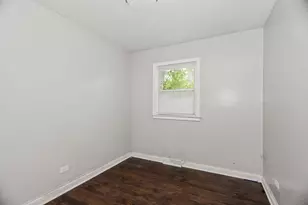 1621 Ingrid Ln, Chicago Heights, IL 60411 - Photo 12