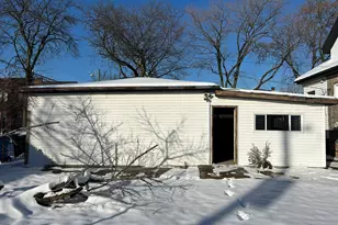 9300 S Vernon Ave, Chicago, IL 60619 - Photo 44