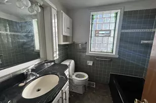 9300 S Vernon Ave, Chicago, IL 60619 - Photo 14