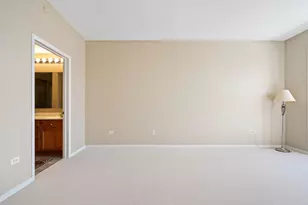 511 Prestwick Ln, Wheeling, IL 60090 - Photo 14