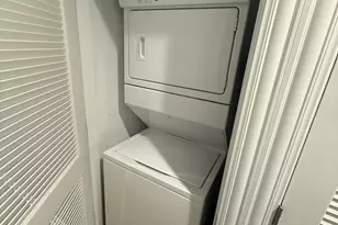 4525 S Prairie Ave, Chicago, IL 60653 - Photo 10