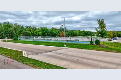 100 Great Loop Drive #40, Ottawa, IL 61350 - Photo 8