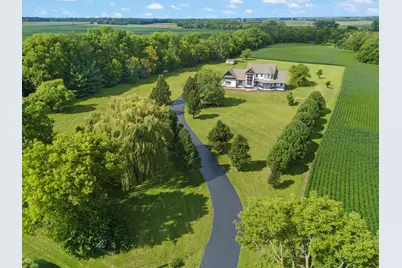 5065 E Sleepy Hollow Road, Earlville, IL 60518 - Photo 4