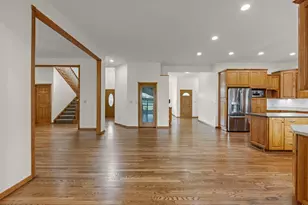 5065 E Sleepy Hollow Rd, Earlville, IL 60518 - Photo 16