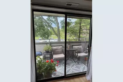 1460 Fairlane Drive #228, Schaumburg, IL 60193 - Photo 8