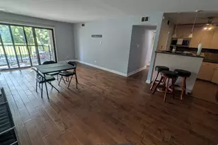 1201 Pleasant Run Dr, Wheeling, IL 60090 - Photo 2