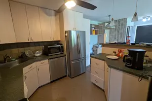 1201 Pleasant Run Dr, Wheeling, IL 60090 - Photo 12