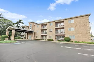 18215 Wentworth Ave, Lansing, IL 60438 - Photo 14