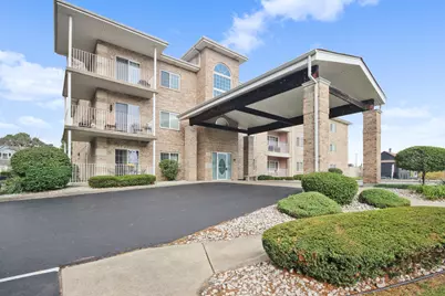 18215 Wentworth Avenue #3B, Lansing, IL 60438 - Photo 1