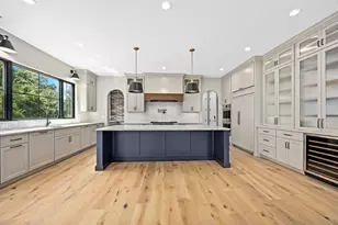 67 Bluff Ave, La Grange, IL 60525 - Photo 2