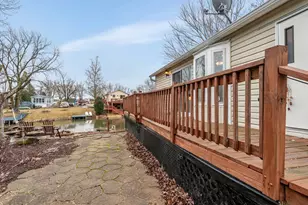 82 Dinosaur Rd, Wilmington, IL 60481 - Photo 2