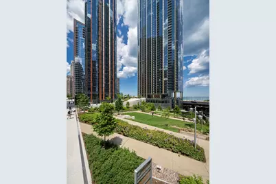 211 N Harbor Drive #1604, Chicago, IL 60601 - Photo 28