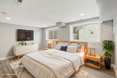 337 W 106th Place, Chicago, IL 60628 - Photo 10