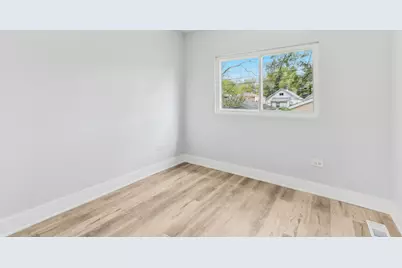 337 W 106th Place, Chicago, IL 60628 - Photo 18