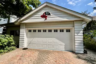 241 W Van Buren Ave, Naperville, IL 60540 - Photo 18