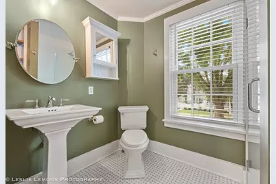 241 W Van Buren Avenue, Naperville, IL 60540 - Photo 14