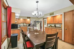 2128 Bonnie Ln, Monticello, IL 61856 - Photo 18