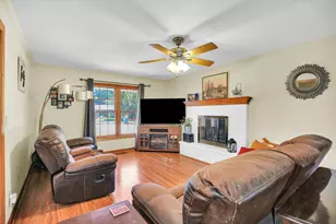 2128 Bonnie Ln, Monticello, IL 61856 - Photo 20