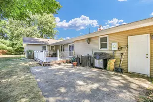 2128 Bonnie Ln, Monticello, IL 61856 - Photo 36