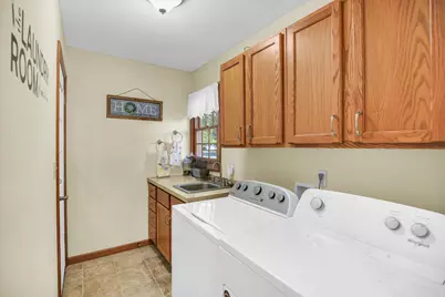 2128 Bonnie Lane, Monticello, IL 61856 - Photo 24