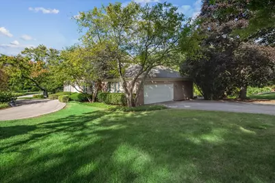 1300 Lake Shore Drive S, Barrington, IL 60010 - Photo 38