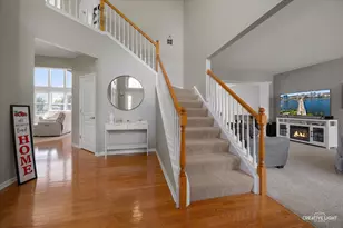 3529 Chancery Ln, Carpentersville, IL 60110 - Photo 2