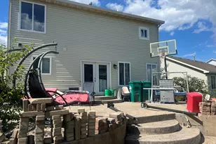 251 Summerfield Dr, Romeoville, IL 60446 - Photo 4