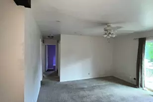 19 Wyndham Dr, Montgomery, IL 60538 - Photo 6