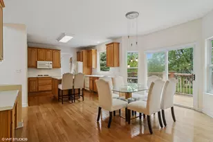 1048 N Palos Ave, Palatine, IL 60067 - Photo 4